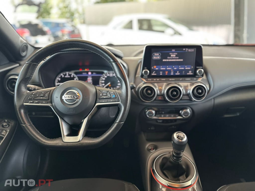 Nissan Juke 1.0 DIG-T Tekna