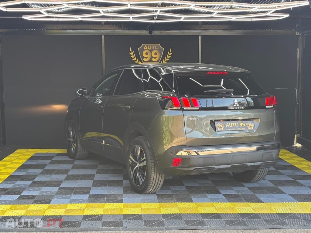 Peugeot 3008 1.5 BlueHDi Allure EAT8