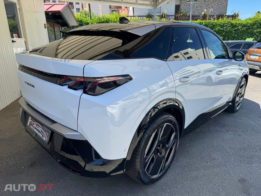 Peugeot E-3008 73 kWh GT