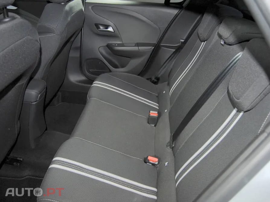 Opel Corsa 1.2 HYBRID GS eDCT