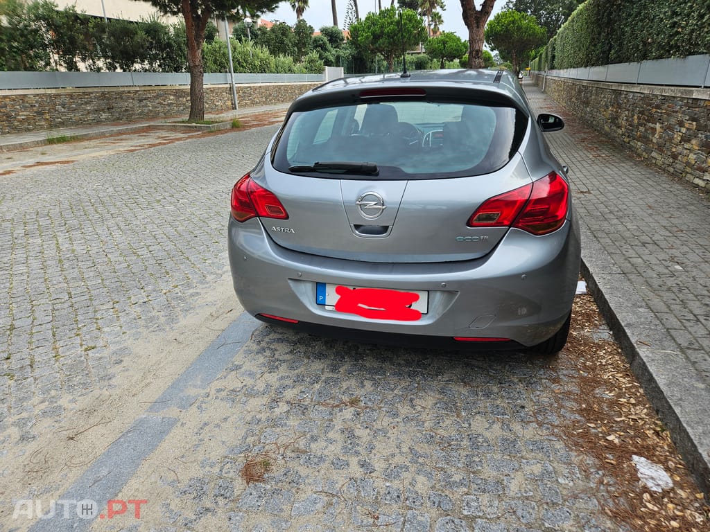 Opel Astra Cosmo