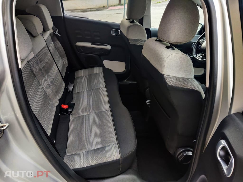 Citroen C3 1.2 PureTech Shine EAT6