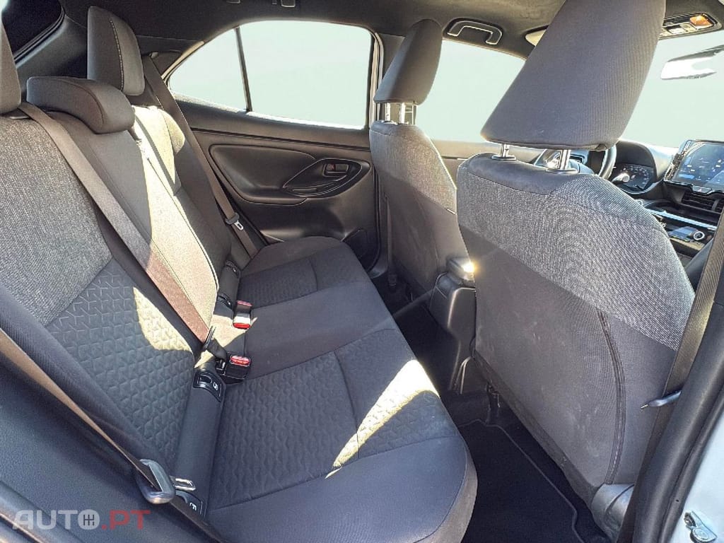 Toyota Yaris Cross 1.5 HDF Square Collection AWD