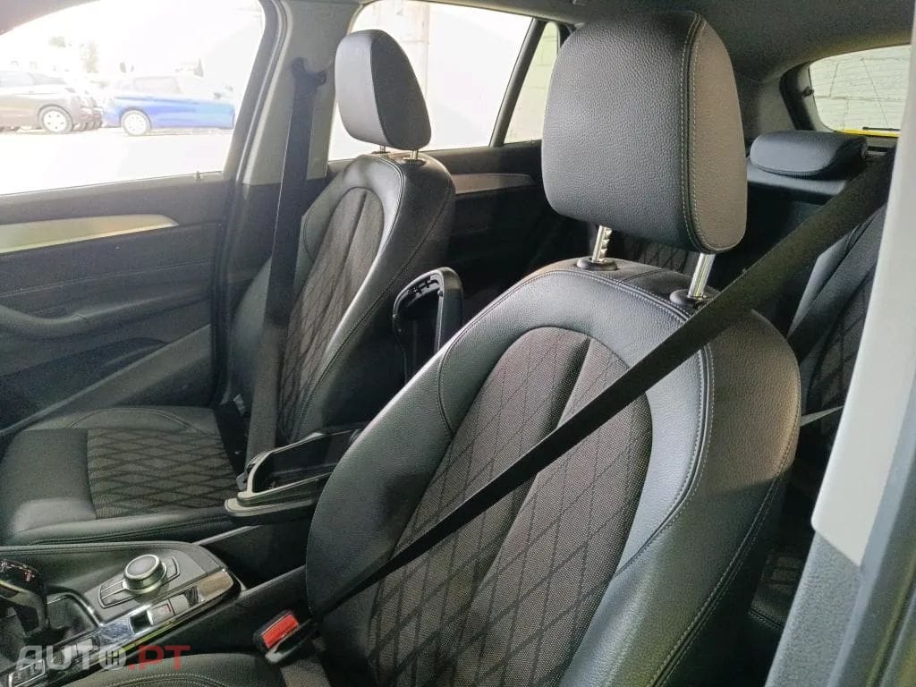 BMW X1 16 d sDrive Auto xLine