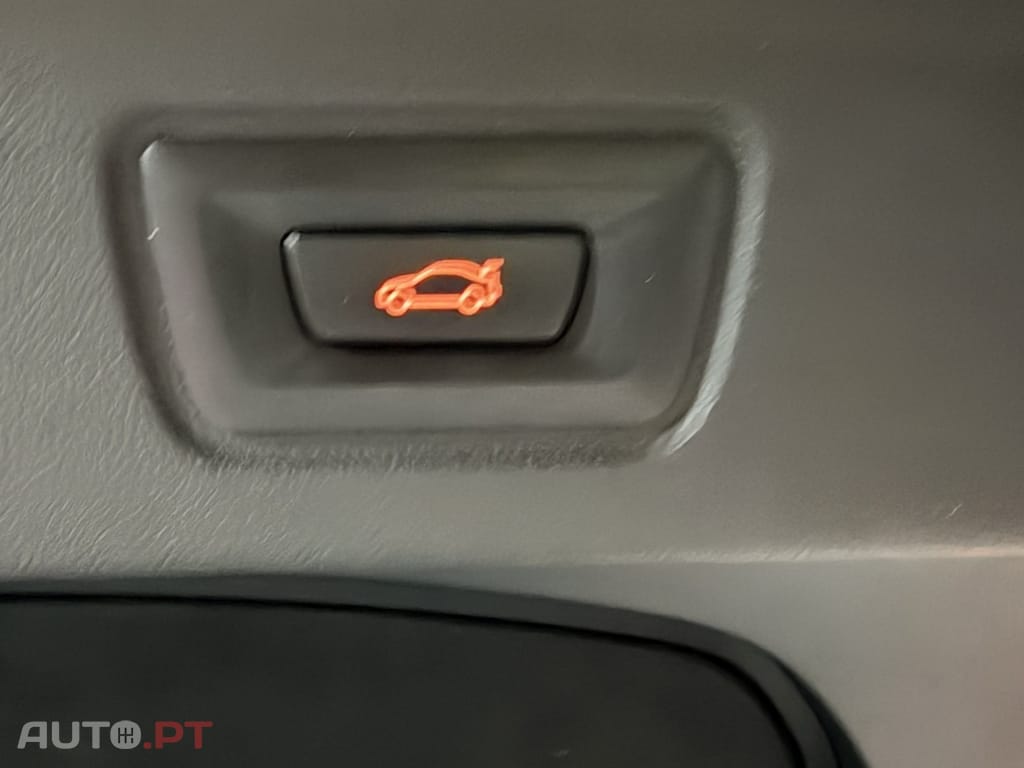 BMW i4 eDrive35 — fotografia 22