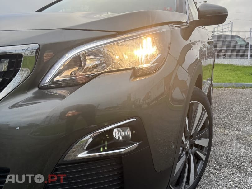 Peugeot 3008 1.2 PureTech GT Pack EAT8