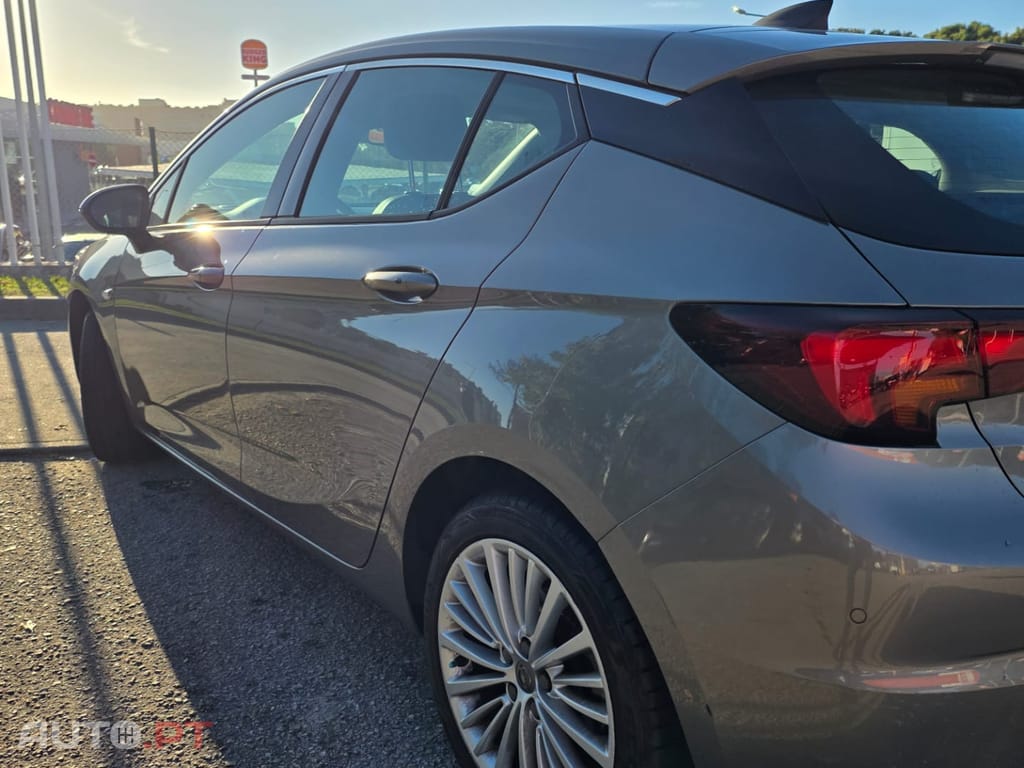 Opel Astra Opel Astra 1.6 CDTI Innovation S/S RM6/SBO/5PC/5PB