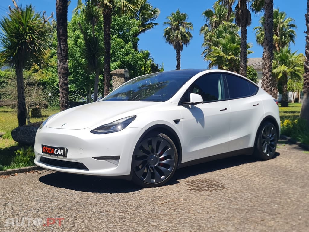 Tesla Model Y Performance Tração Integral