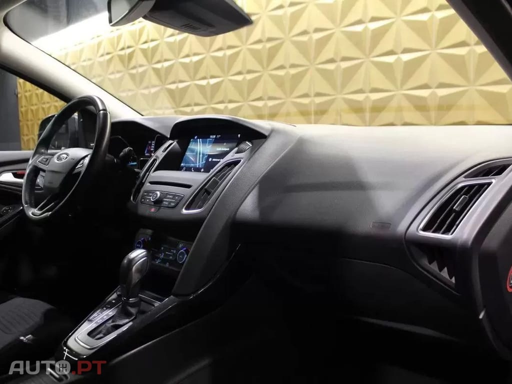 Ford Focus SW 1.5 TDCi EcoBlue Titanium Aut.