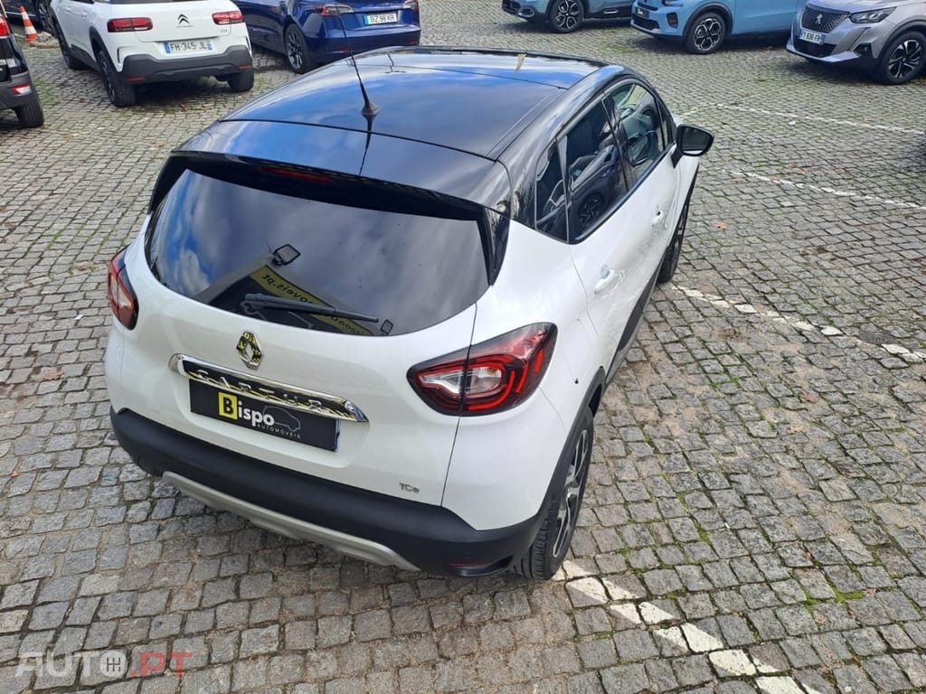 Renault Captur 1.2 TCe Initiale Paris EDC