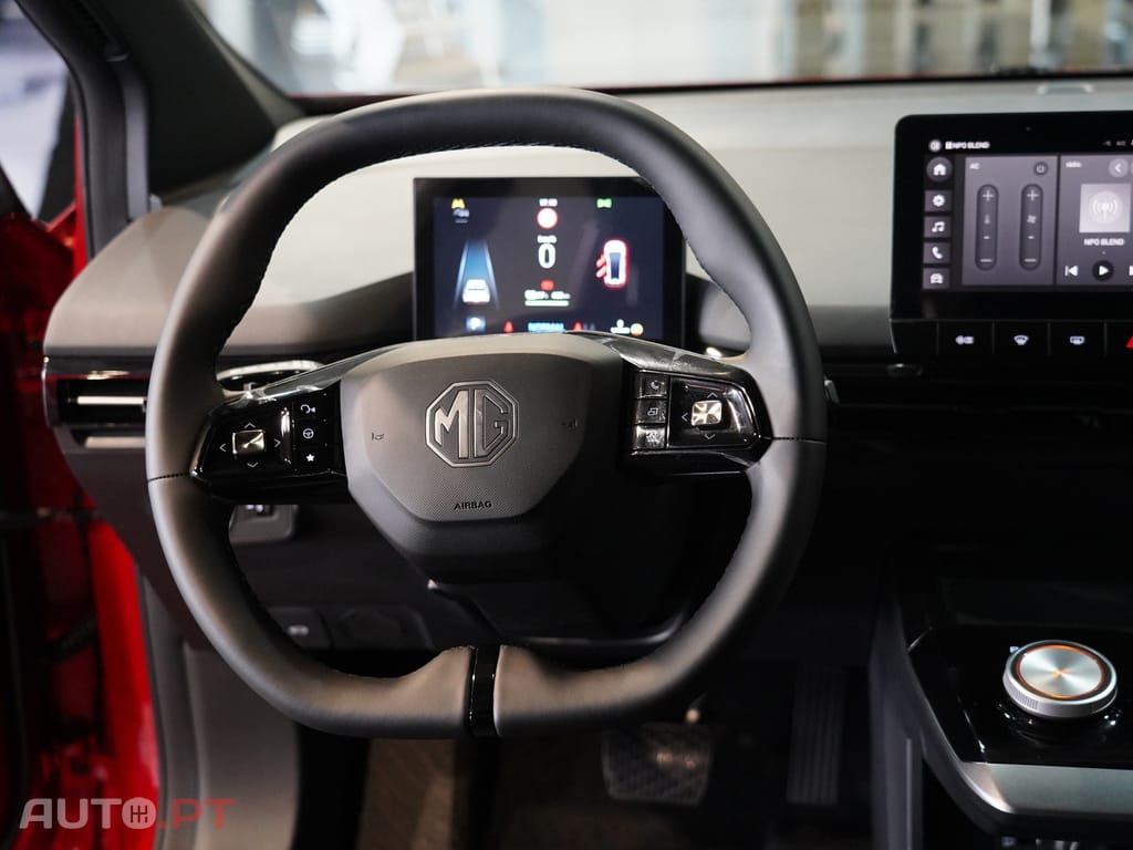 MG MG4 64 kWh Comfort