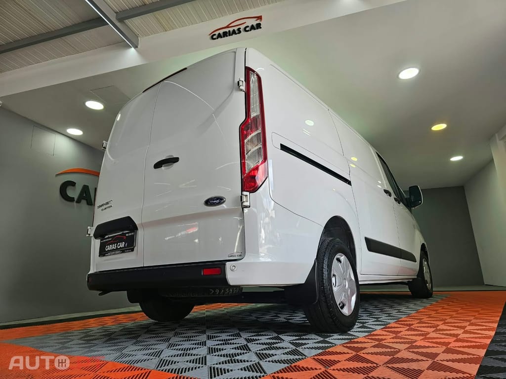 Ford Transit Custom L2H1 2.0 Trend