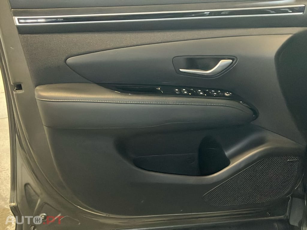 Hyundai Tucson 1.6 T-GDI HEV Vanguard