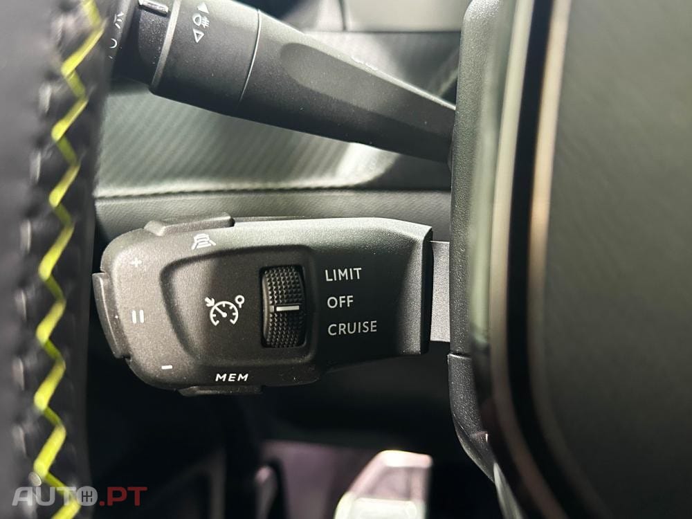 Peugeot E-208 50 kWh GT Pack