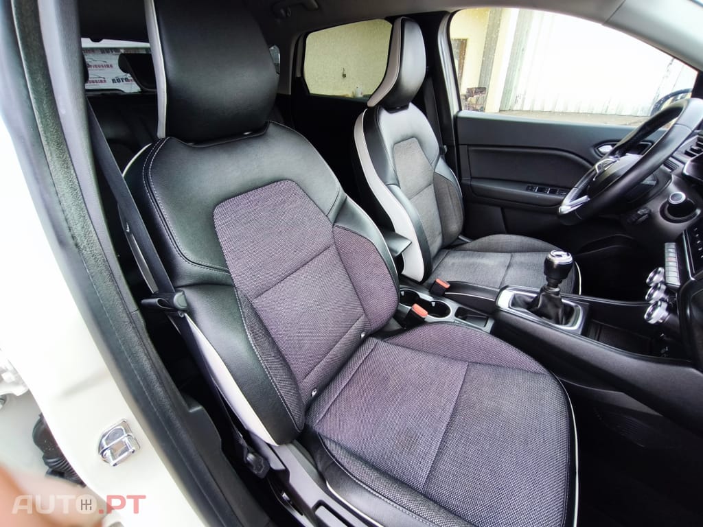 Renault Captur 1.3 TCe Intens