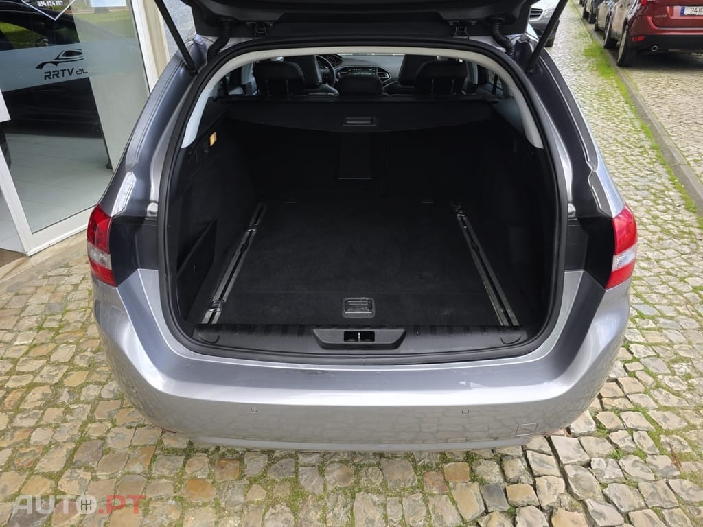 Peugeot 308 SW 1.6 BlueHDi Allure J17 EAT6