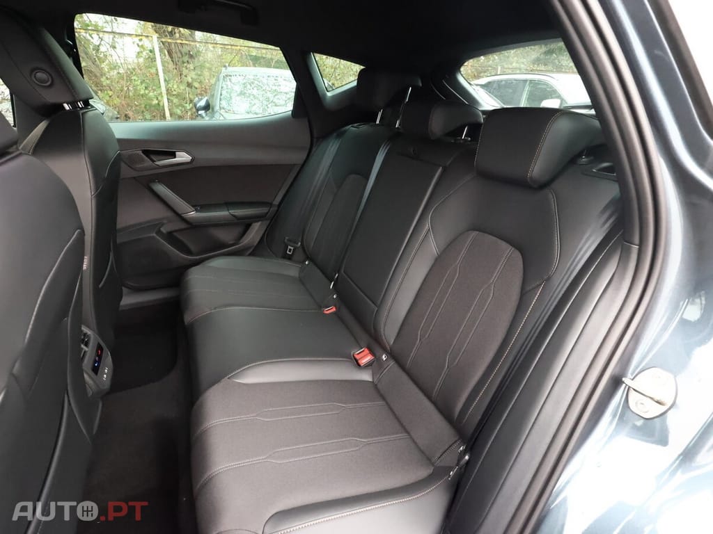 Cupra Formentor 1.5 e tsi 150cv PACK EDGE  10 KM