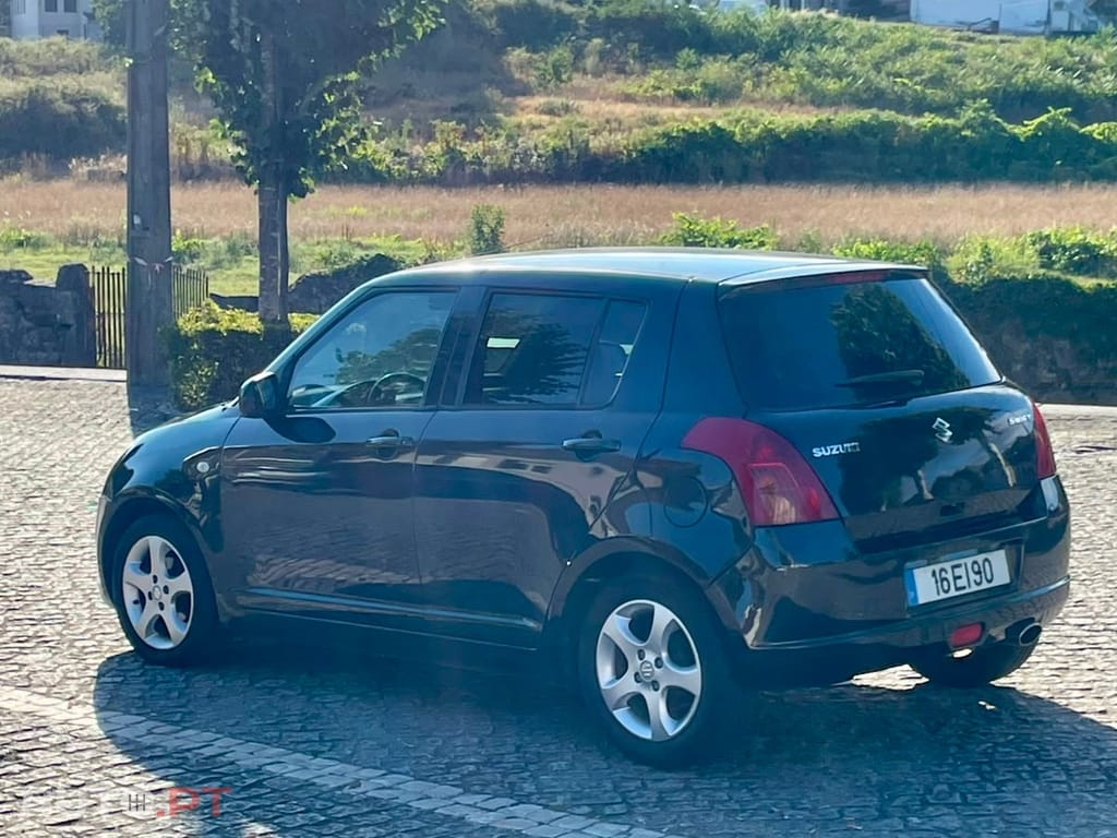 Suzuki Swift 1.3 16V GA