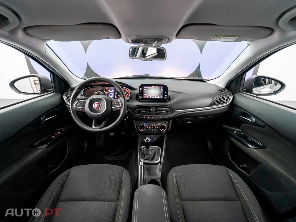 Fiat Tipo 1.3 M-Jet Lounge