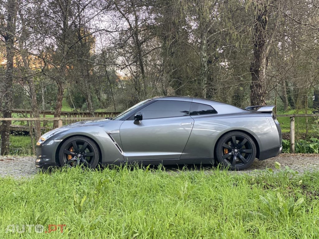 Nissan GT-R 3.8 V6 Premium Edition