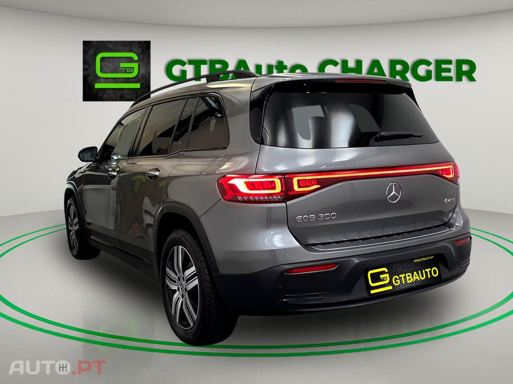 Mercedes-Benz EQB 300 4M