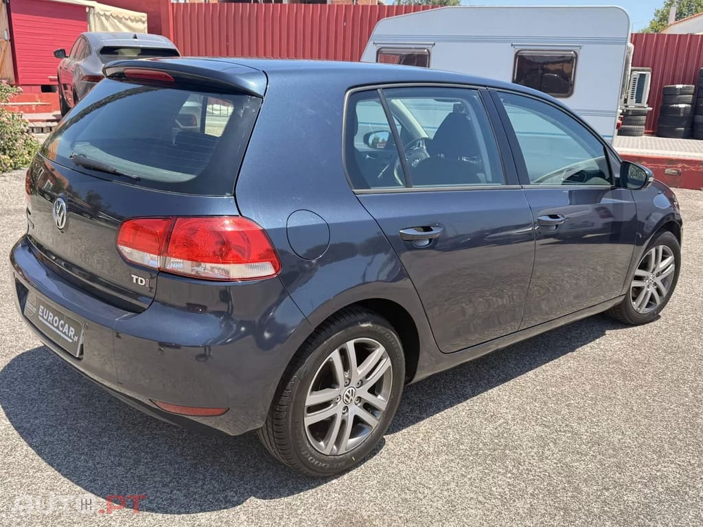 Volkswagen Golf 1.6 TDi Confortline