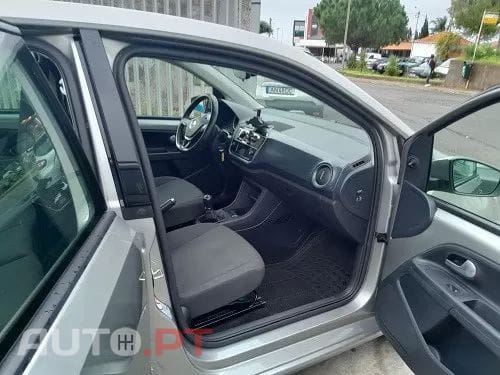 Volkswagen Up! 1.0 Move Beats