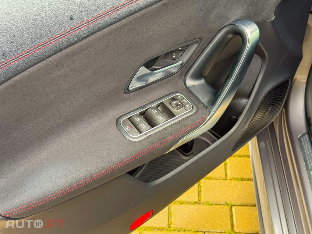 Mercedes-Benz CLA 220 d Shooting Brake AMG Line Aut.