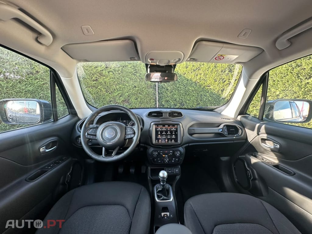 Jeep Renegade MTX Black Star