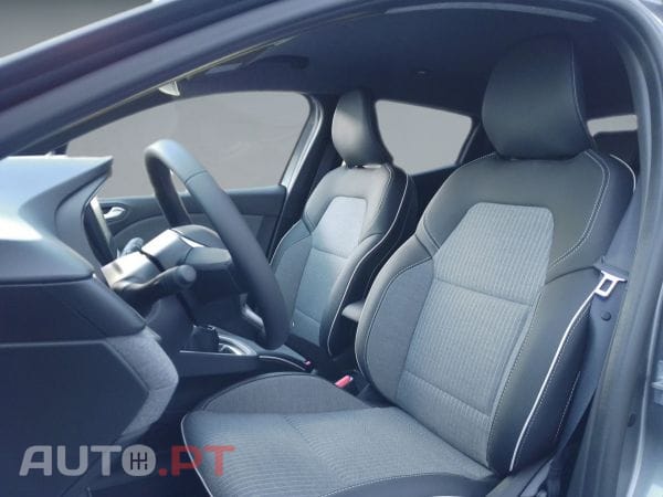 Renault Clio TCe 100 Bi-Fuel Techno