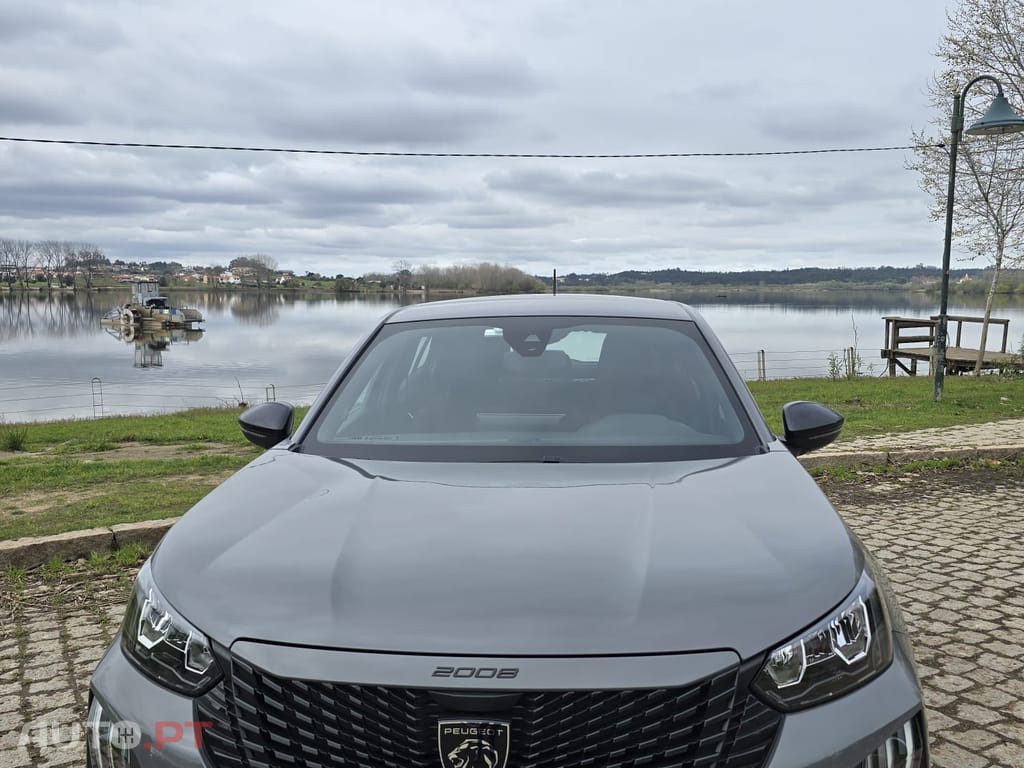Peugeot 2008 ACTIVE 1.2 PURETECH