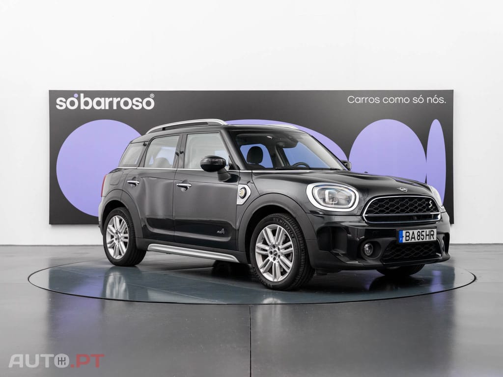 MINI Countryman Cooper SE Premium Essential Auto