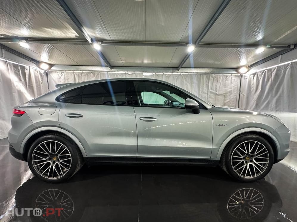 Porsche Cayenne E-Hybrid Platinum Edition