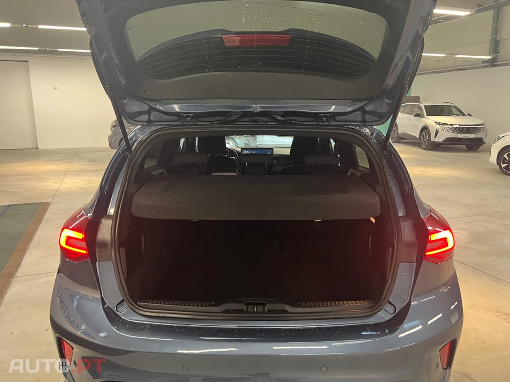 Ford Focus 1.0 EcoBoost MHEV ST-Line