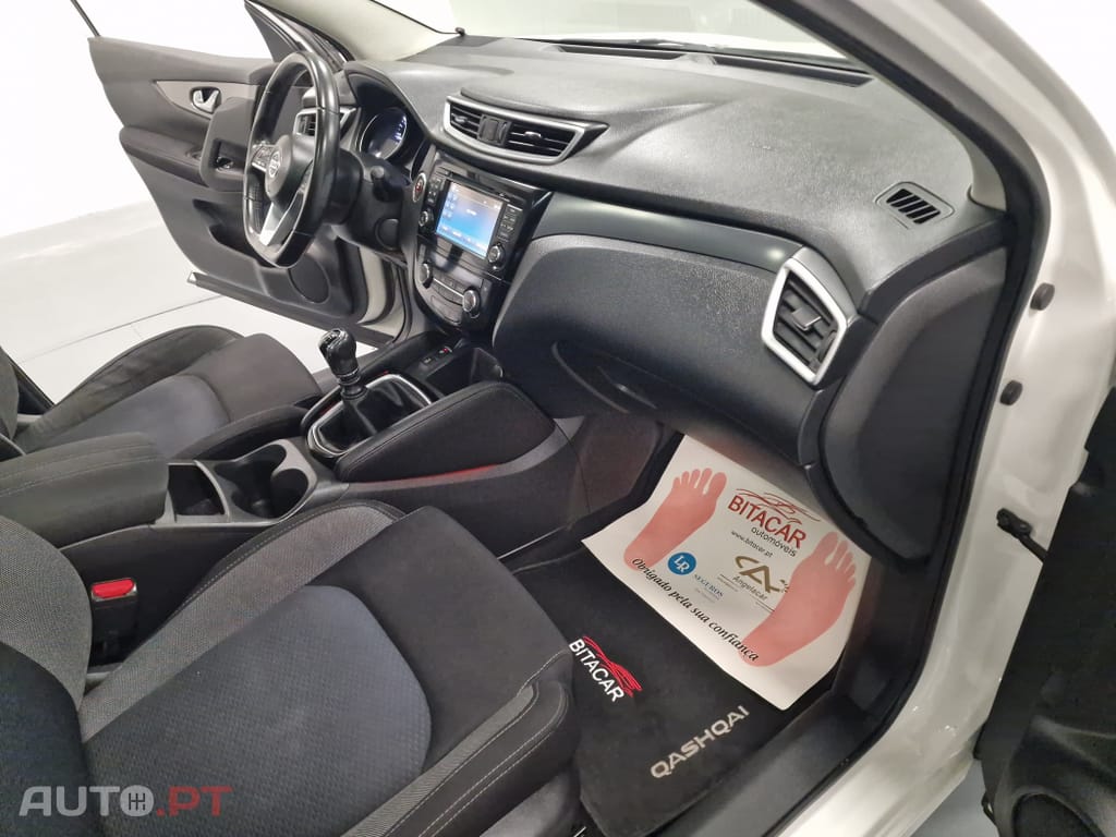 Nissan Qashqai 1.5 dCi N-Connecta