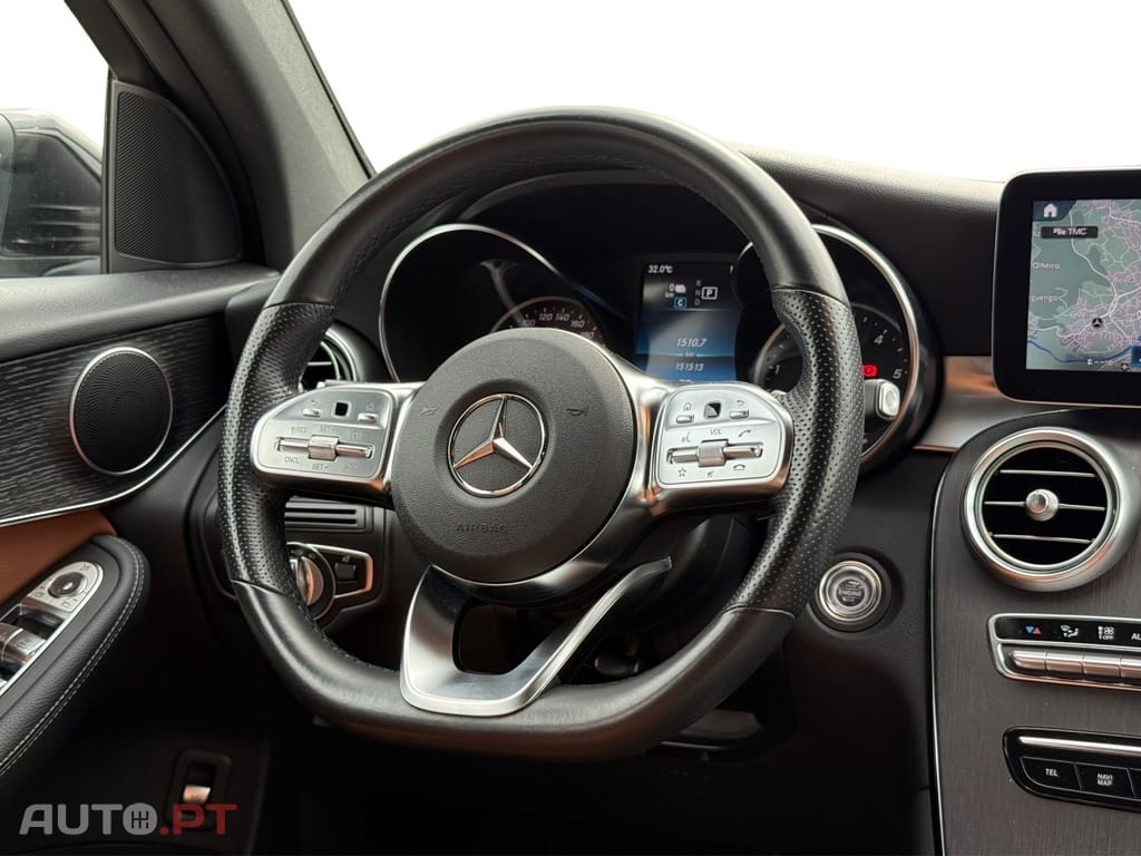 Mercedes-Benz GLC 300 Coupe de 4Matic 9G-TRONIC AMG Line