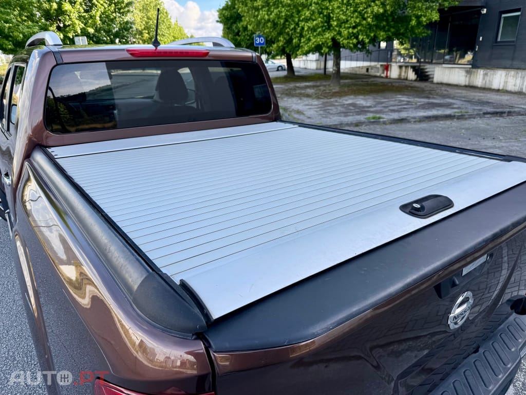 Nissan Navara 2.3 dCi CD 4WD N-Connecta Nav+Barras