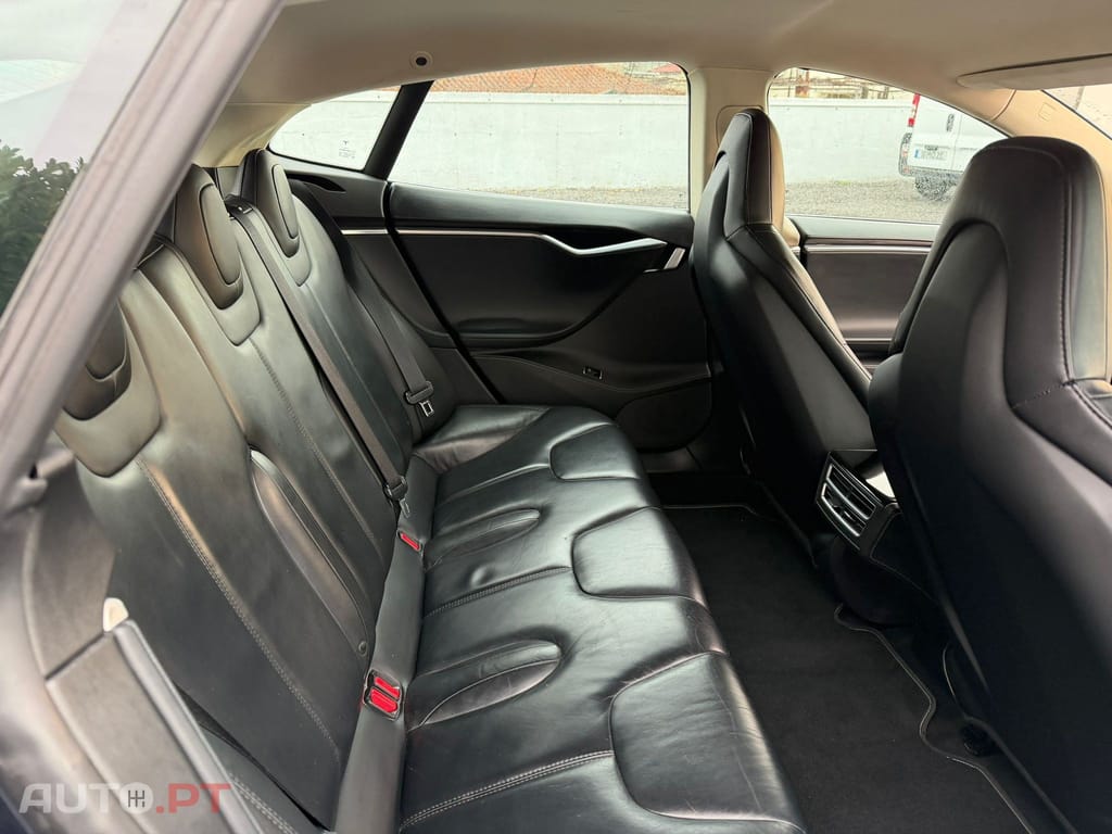 Tesla Model S 60