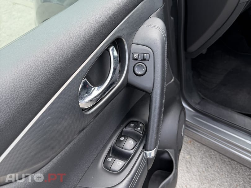 Nissan Qashqai 1.5 dCi N-Connecta