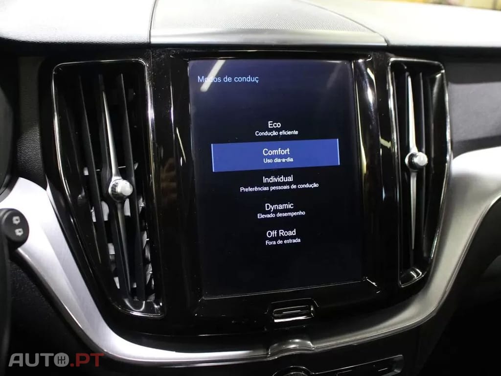 Volvo XC60 D4 Geartronic Momentum