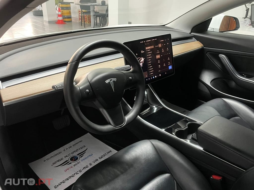 Tesla Model 3 Standard RWD Plus