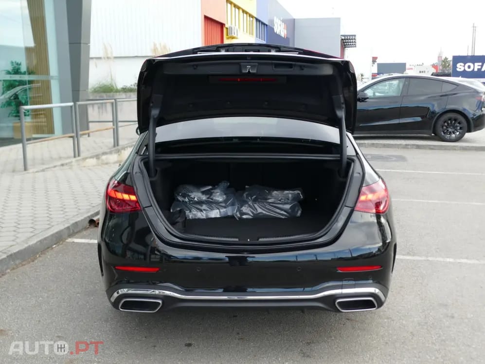 Mercedes-Benz C 300 e AMG Line
