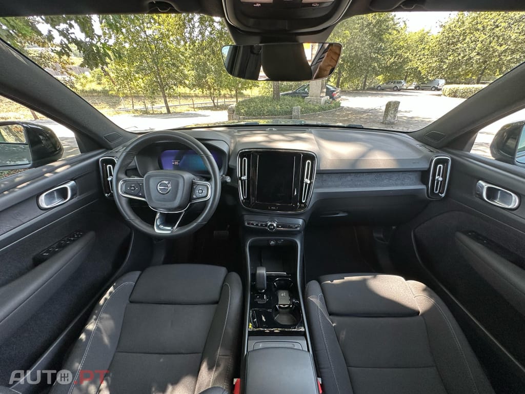 Volvo XC40 Recharge Plus