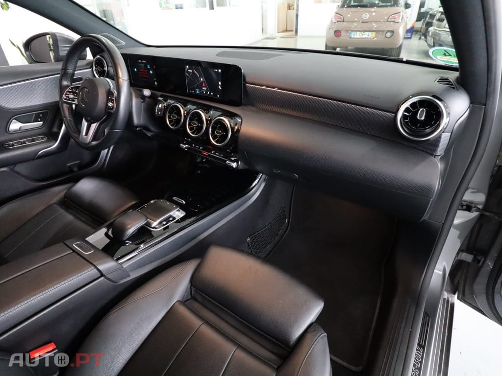 Mercedes-Benz A 180 d 7G-DCT Progressive