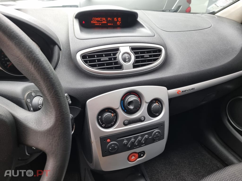 Renault Clio 1.2 16V Rip Curl
