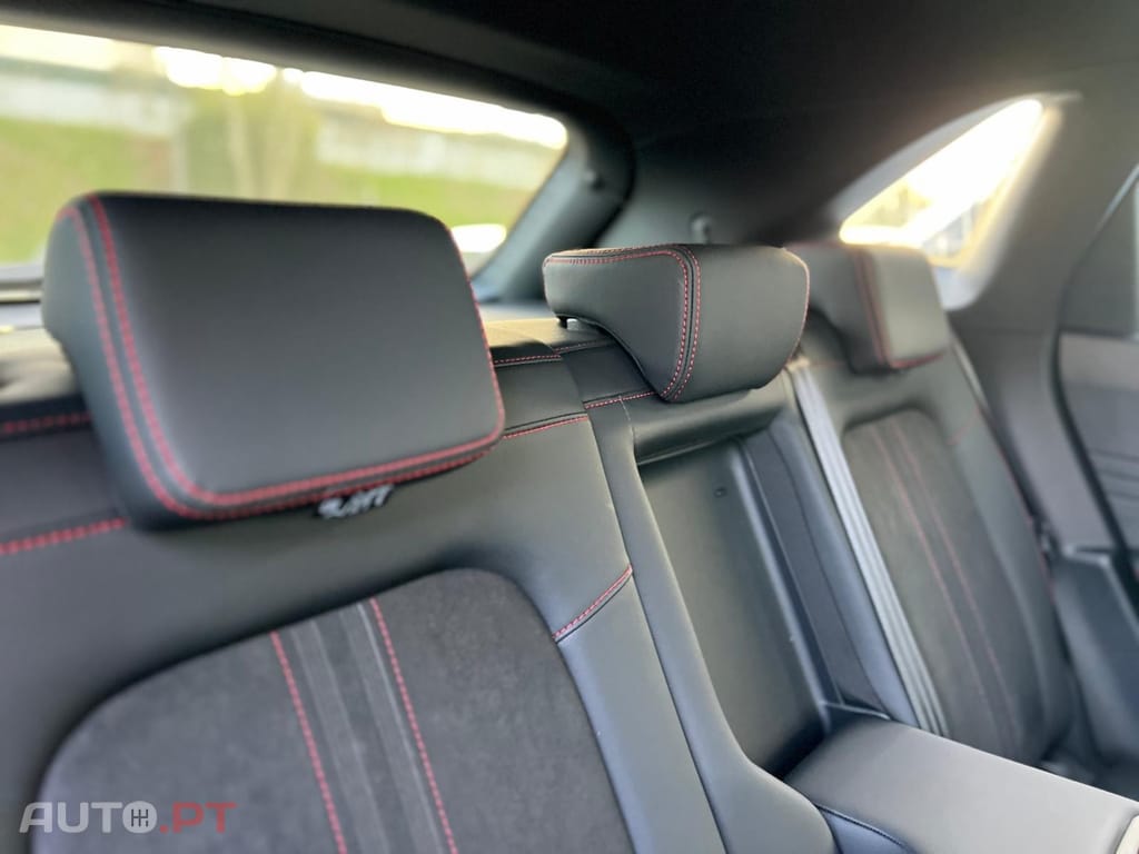 Ford Kuga 2.5 PHEV ST-Line X