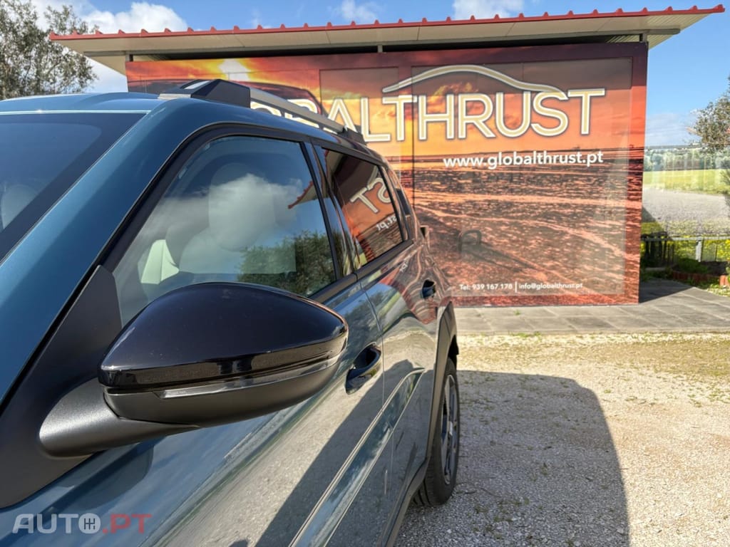 Fiat Grande Panda 1.2 Hybrid La Prima eDCT