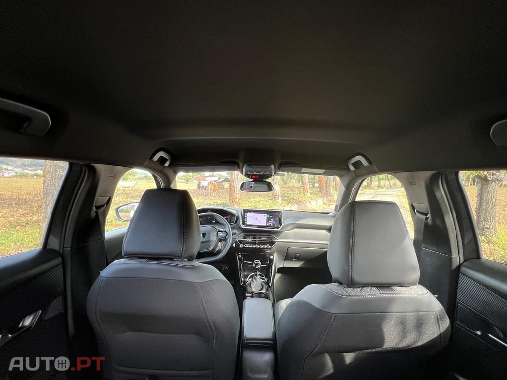 Peugeot 2008 1.2 PureTech Allure
