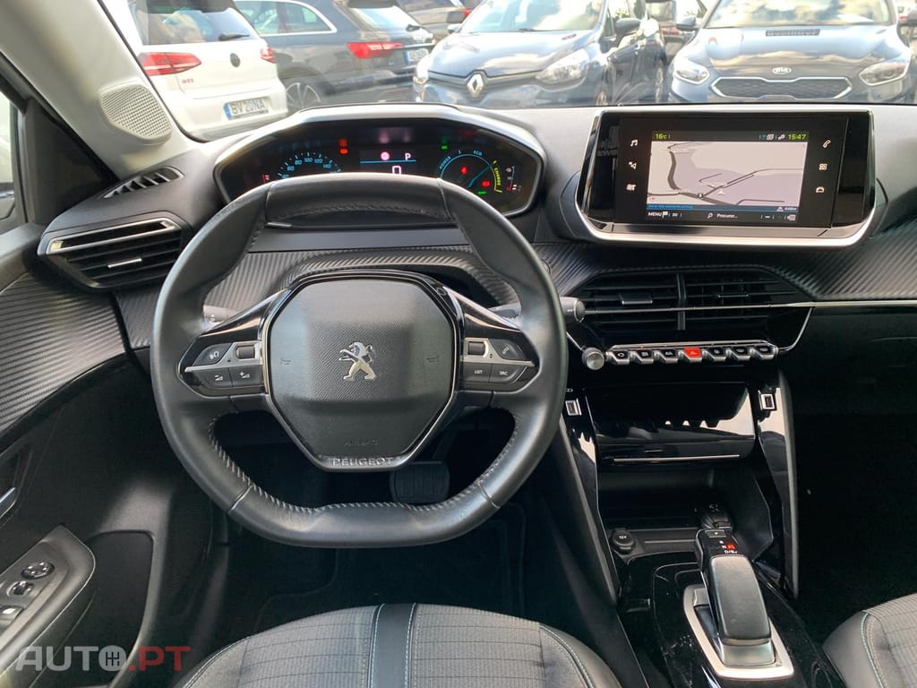 Peugeot E-208 50 kWh Allure Pack