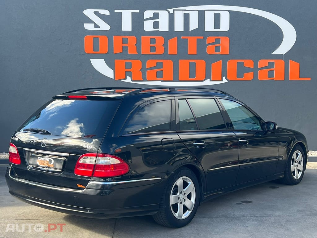 Mercedes-Benz E 220 CDi Avantgarde
